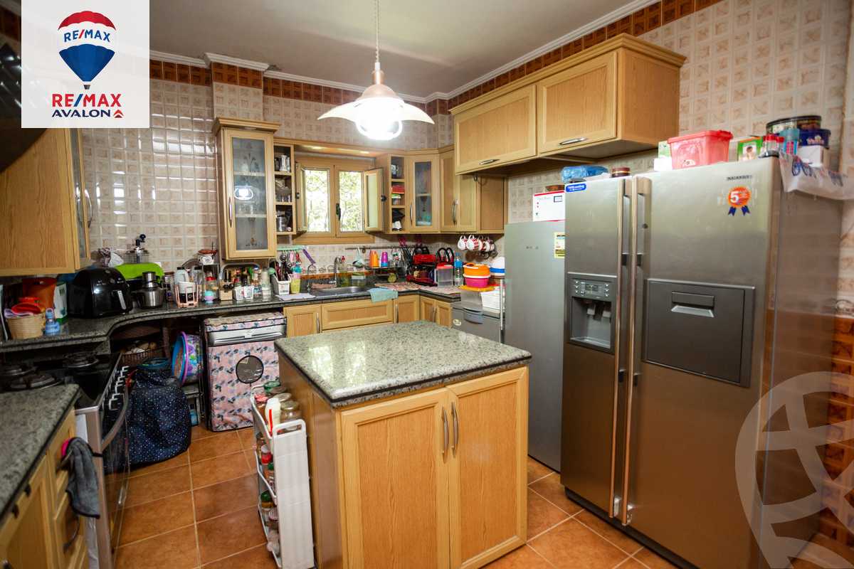 https://aqarmap.com.eg/en/listing/4858061-for-sale-alexandria-tryq-lqhr-brj-l-rb-lshrwy