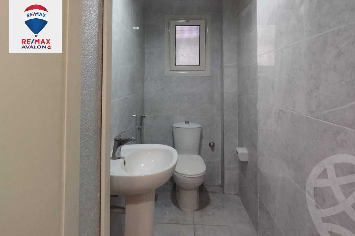 https://aqarmap.com.eg/ar/listing/4858098-for-sale-alexandria-sporting-ahmed-allam-st