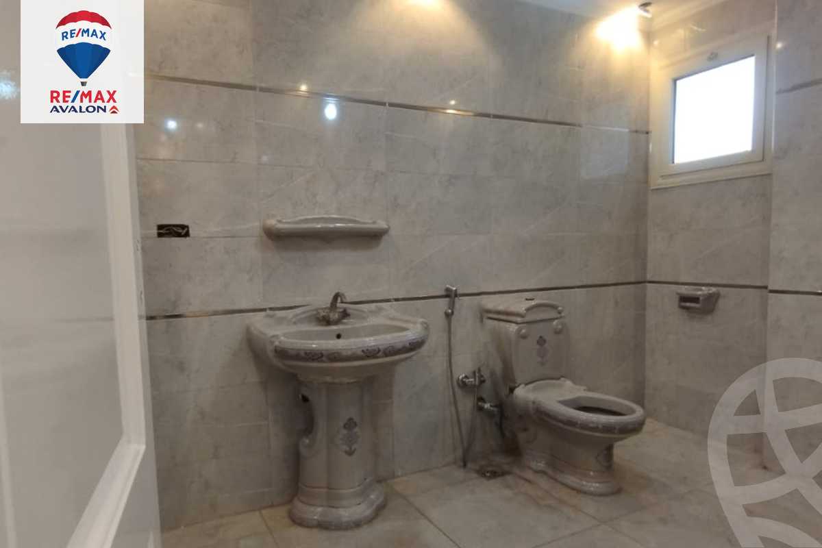 https://aqarmap.com.eg/ar/listing/4858098-for-sale-alexandria-sporting-ahmed-allam-st