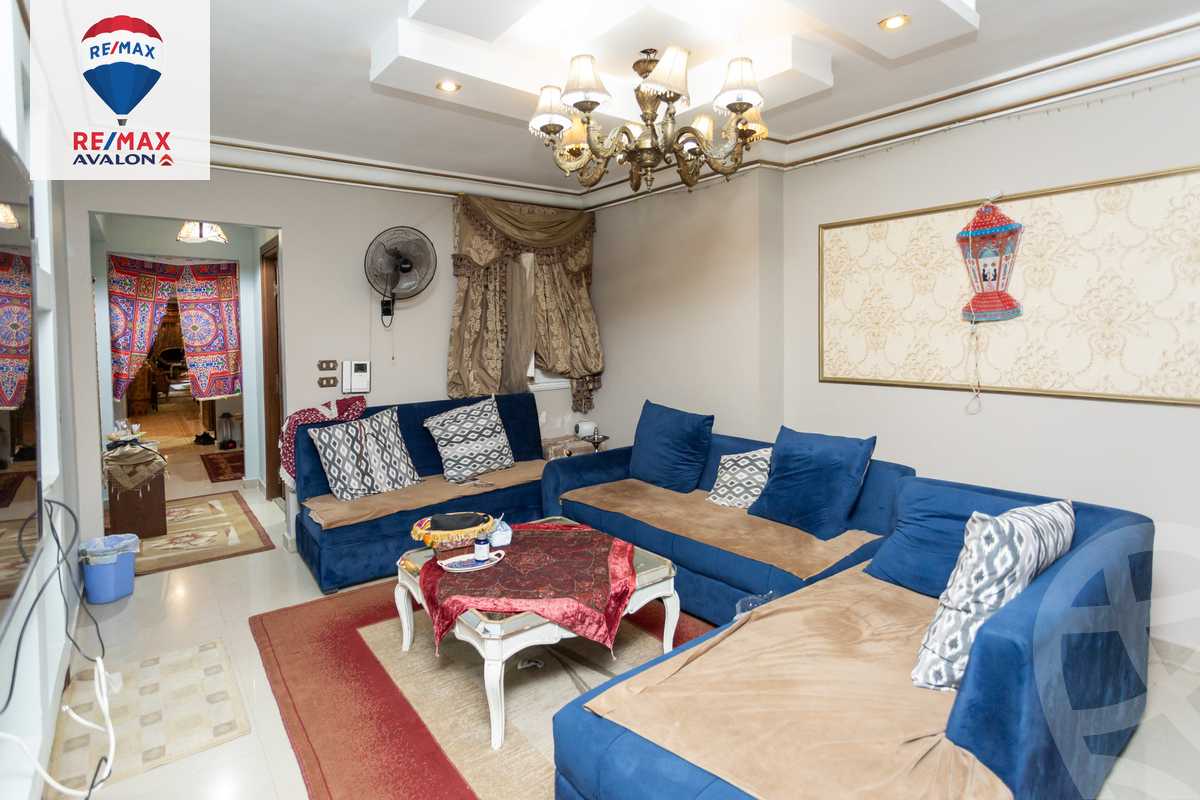 https://aqarmap.com.eg/ar/listing/4868269-for-sale-alexandria-kafr-abdo-shr-lsyd-skyn-bnt-lhsyn