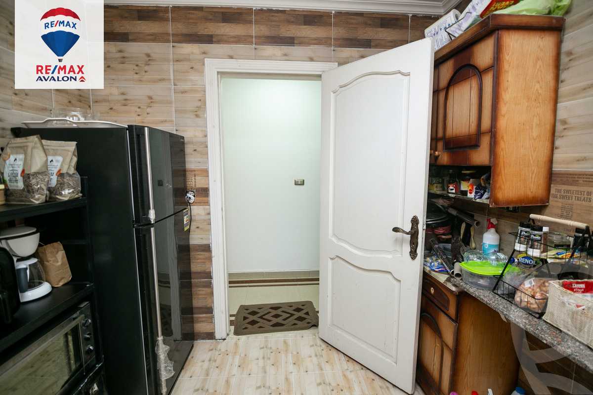 https://aqarmap.com.eg/en/listing/4903044-for-sale-alexandria-l-zryt