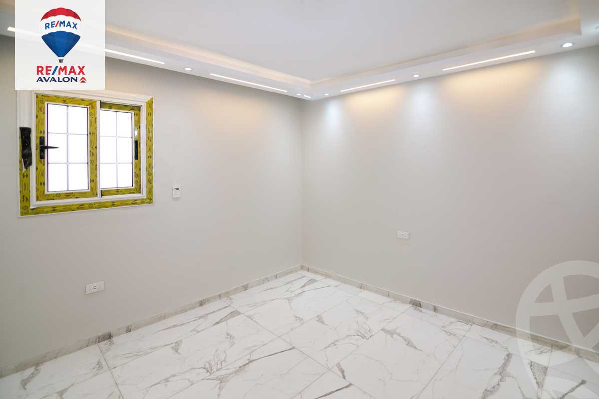 https://aqarmap.com.eg/ar/listing/4915768-for-sale-alexandria-saba-basha-mostafa-fahmy-st