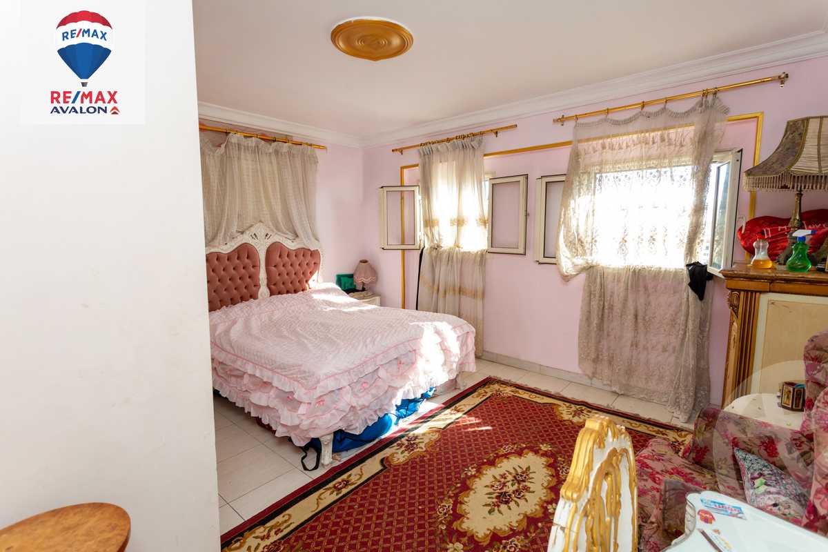 https://aqarmap.com.eg/ar/listing/4923192-for-sale-alexandria-camp-cesar-port-said-street