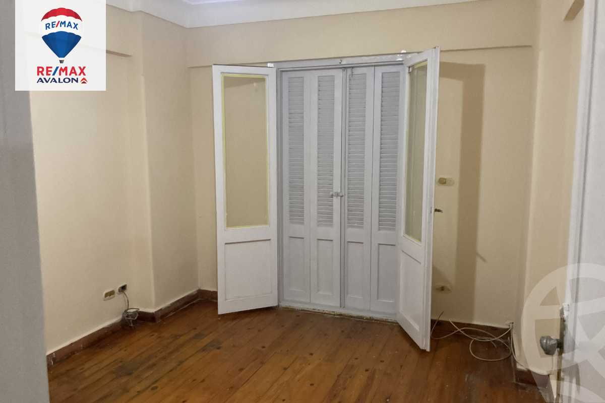 https://aqarmap.com.eg/en/listing/4936204-for-sale-alexandria-lsywf-gamila-abu-herid-st