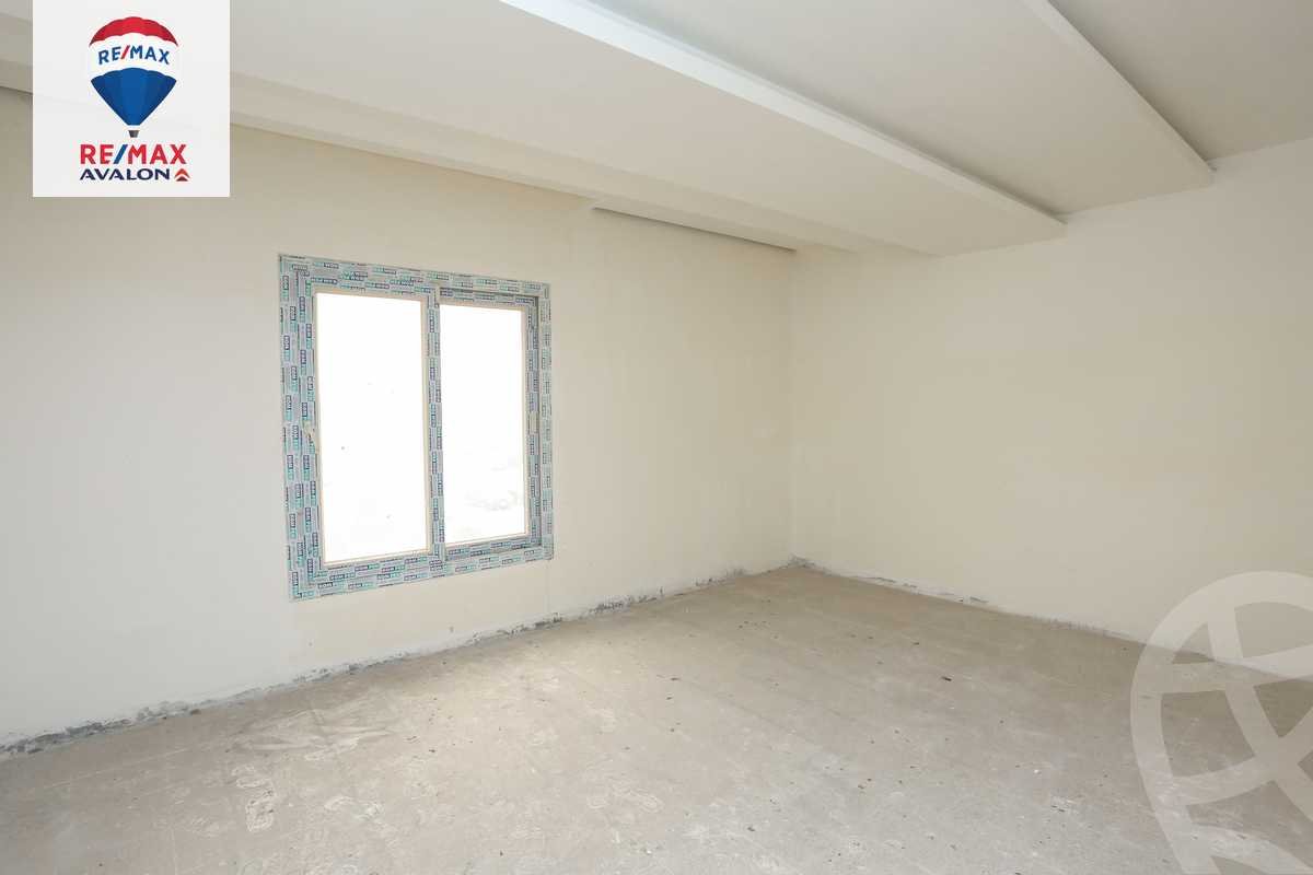 https://aqarmap.com.eg/en/listing/4951915-for-sale-alexandria-cairo-alexandria-desert-road-compounds-merosa