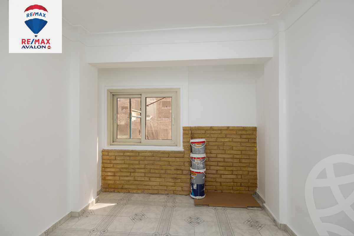 https://aqarmap.com.eg/en/listing/4966400-for-sale-alexandria-sydy-bshr-tryq-ljysh