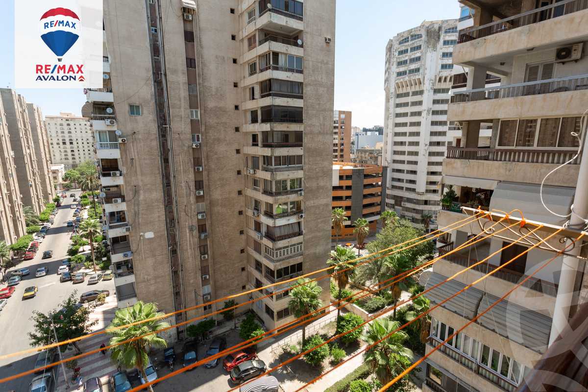 https://aqarmap.com.eg/ar/listing/4997299-for-sale-alexandria-roshdy-street-4