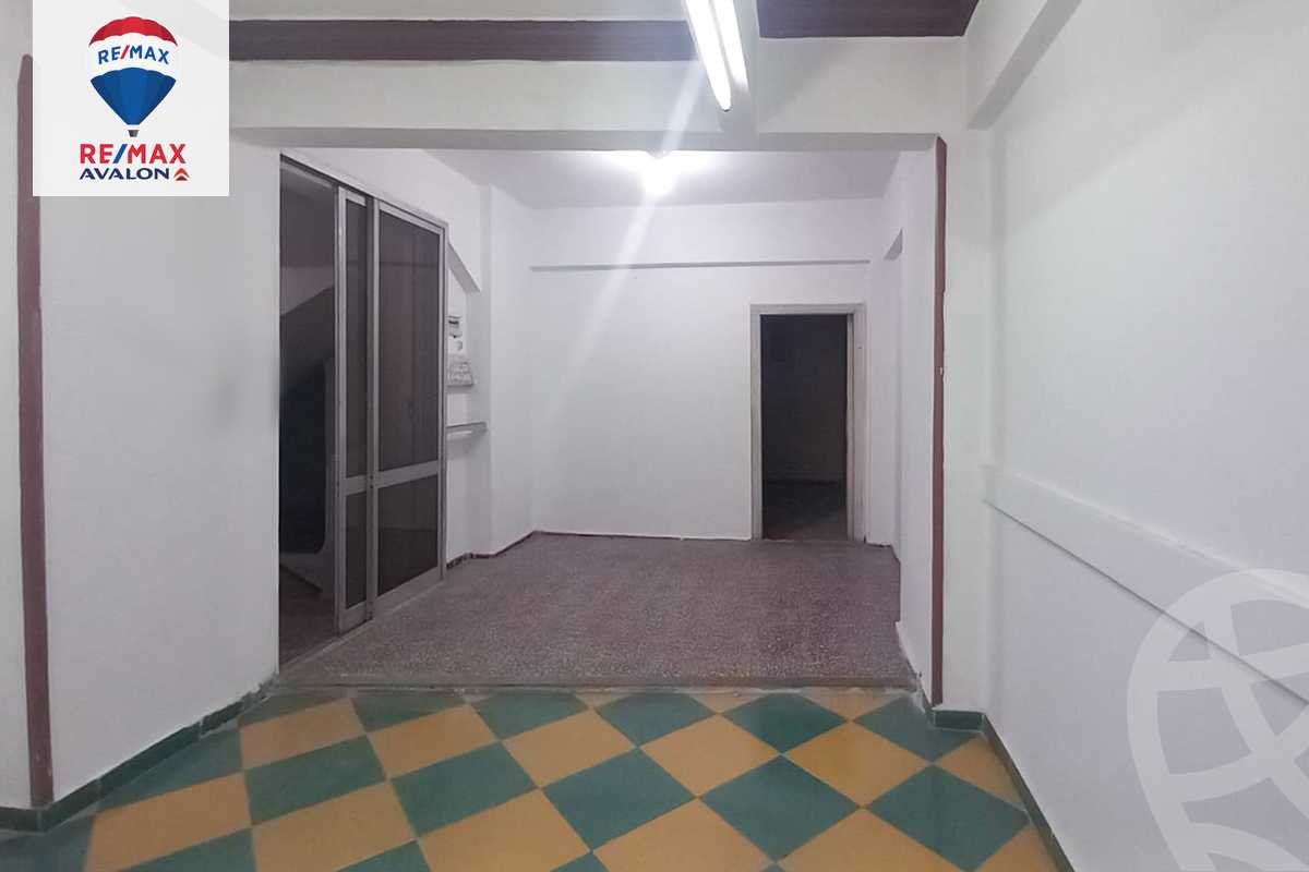 https://aqarmap.com.eg/ar/listing/5050662-for-rent-alexandria-el-asafra-shr-45