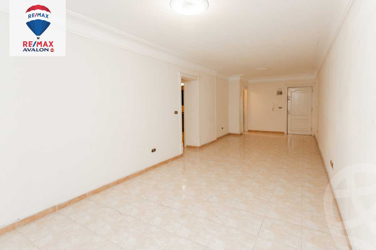 https://aqarmap.com.eg/ar/listing/5074480-for-sale-alexandria-smouha