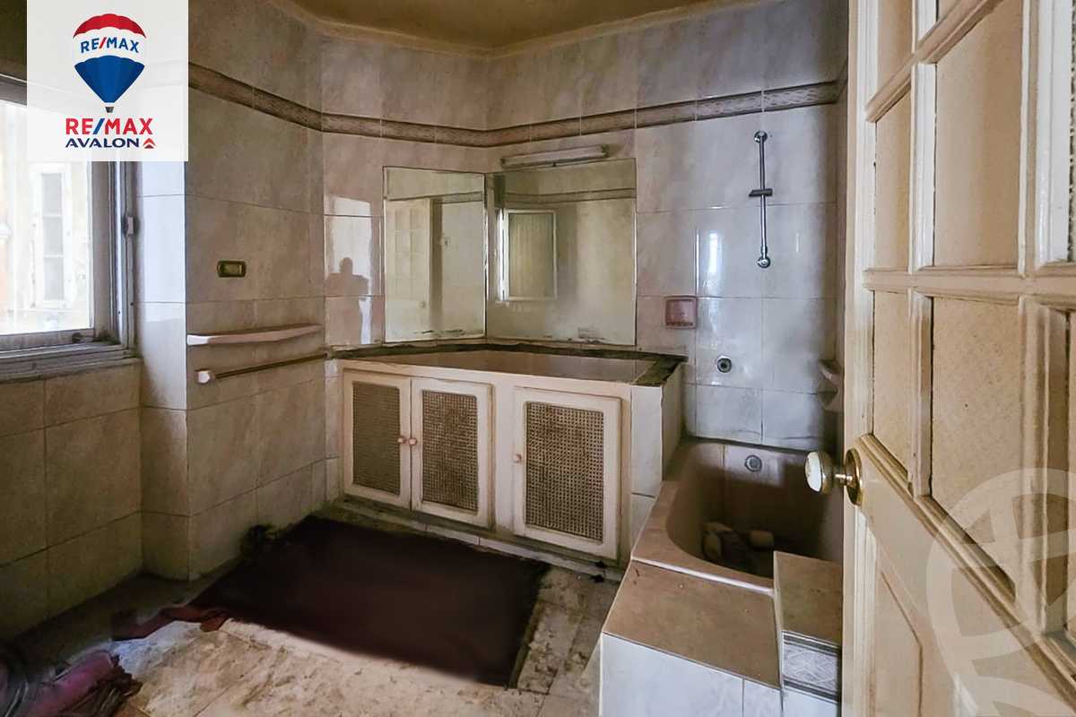 https://aqarmap.com.eg/ar/listing/5076544-for-rent-alexandria-l-zryt-champollion-st