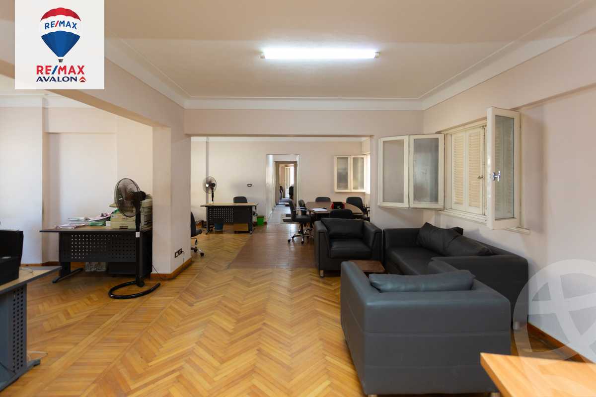https://aqarmap.com.eg/ar/listing/5117413-for-sale-alexandria-smouha-el-shaheed-tayar-mahmoud-shaker-abd-el-moneim-st