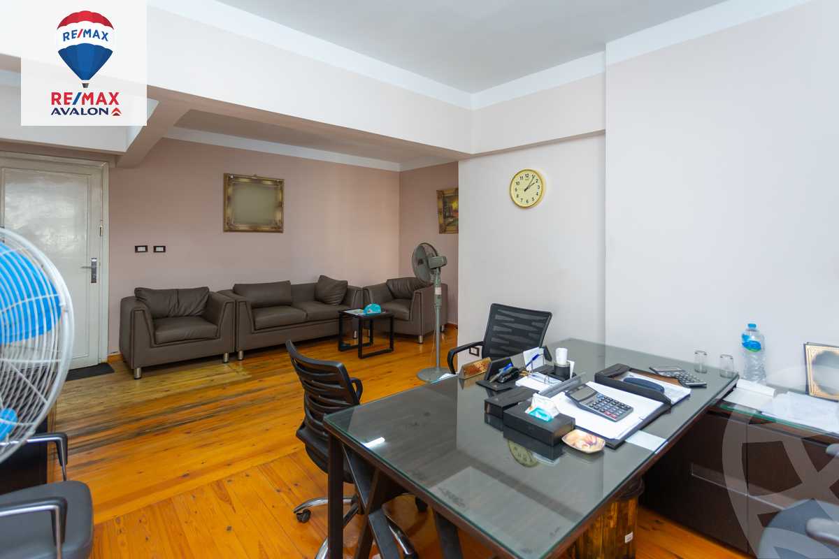 https://aqarmap.com.eg/ar/listing/5117413-for-sale-alexandria-smouha-el-shaheed-tayar-mahmoud-shaker-abd-el-moneim-st