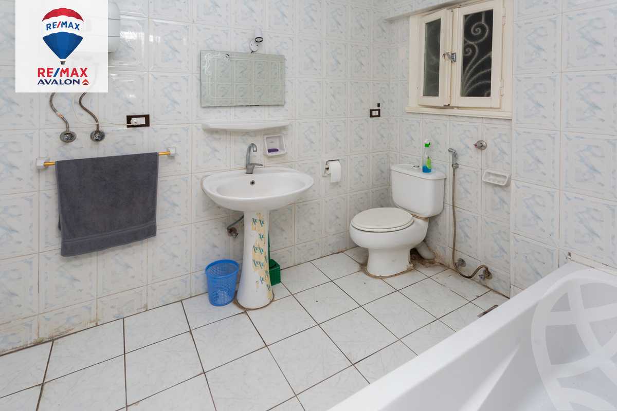 https://aqarmap.com.eg/ar/listing/5117413-for-sale-alexandria-smouha-el-shaheed-tayar-mahmoud-shaker-abd-el-moneim-st