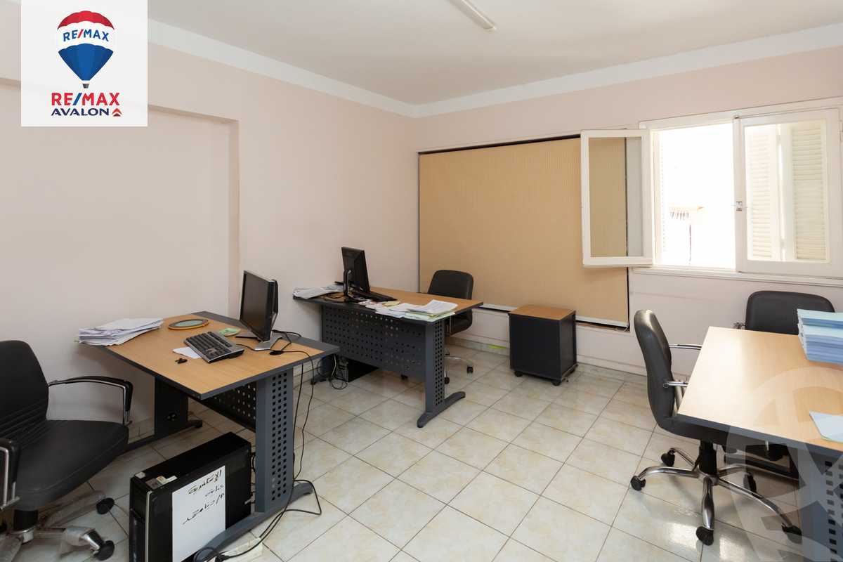 https://aqarmap.com.eg/ar/listing/5117413-for-sale-alexandria-smouha-el-shaheed-tayar-mahmoud-shaker-abd-el-moneim-st