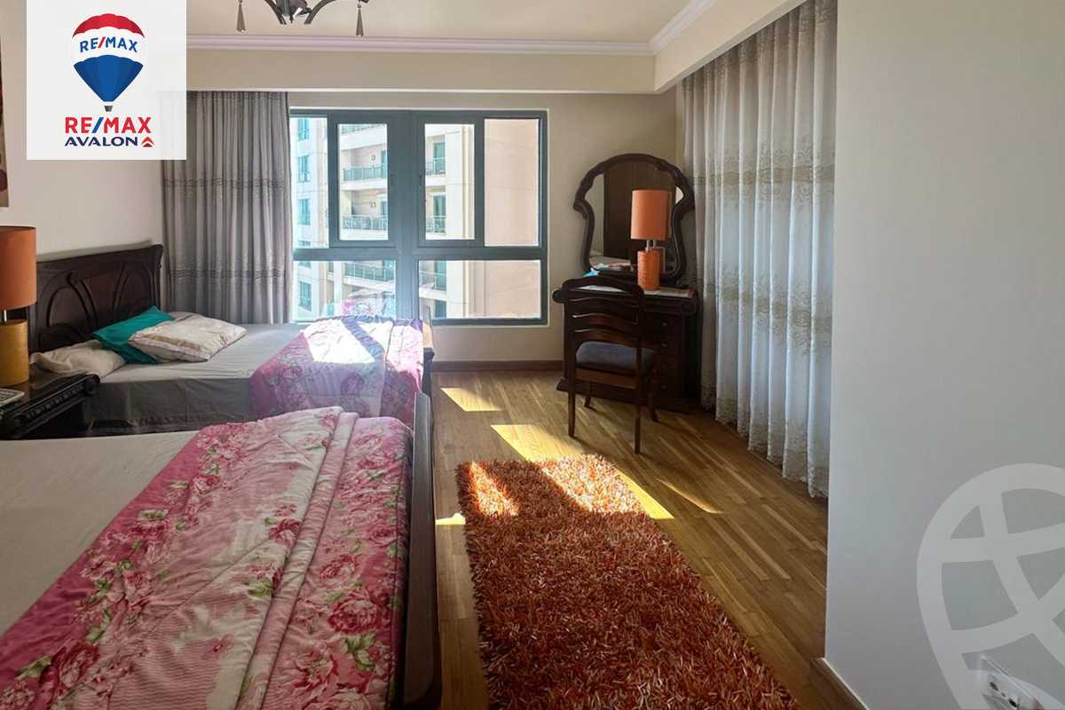 https://aqarmap.com.eg/en/listing/5170562-for-sale-alexandria-sn-styfnw-abd-el-salam-aref-st