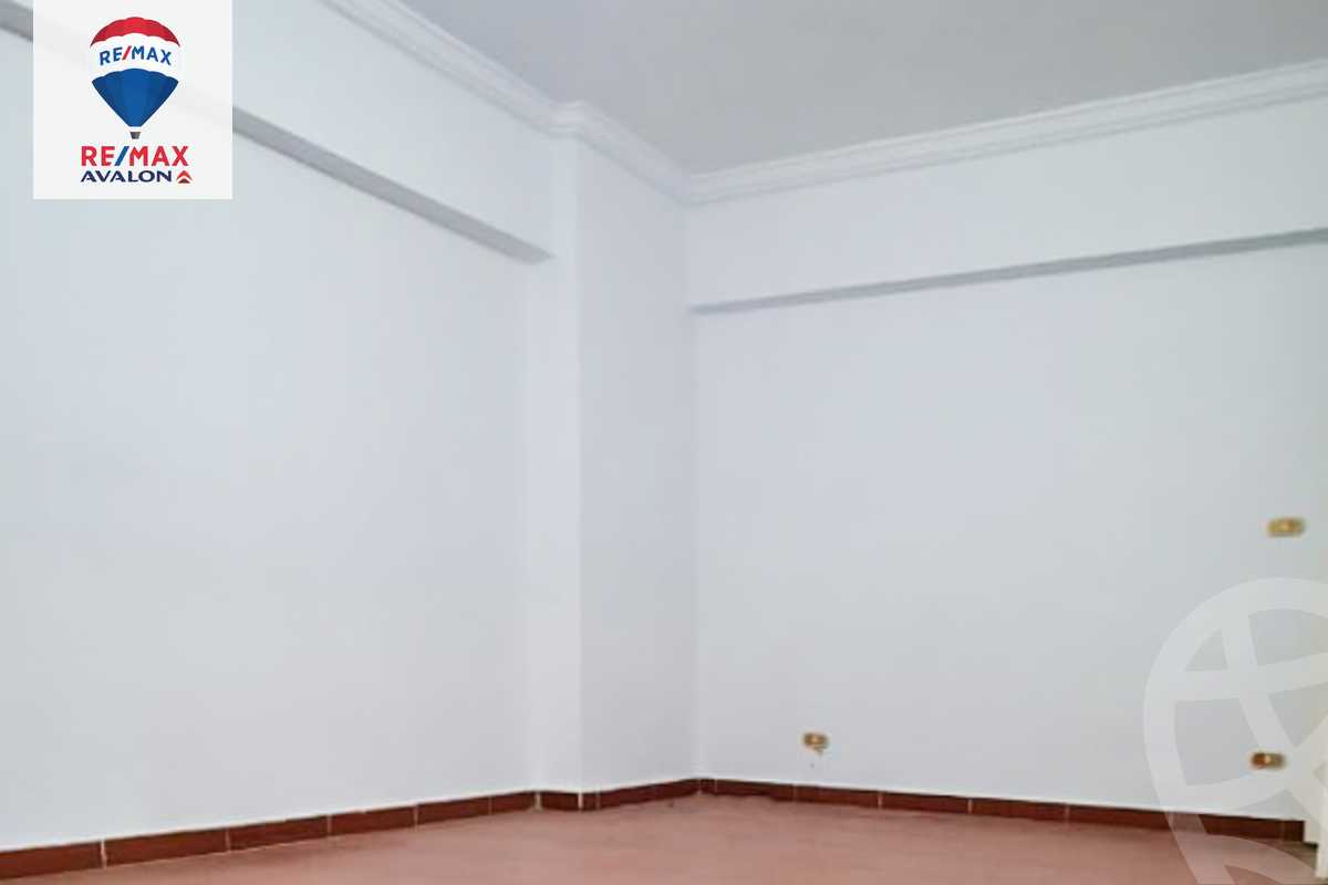 https://aqarmap.com.eg/en/listing/5220064-for-rent-alexandria-lauran-shr-bw-qyr-tryq-lhry