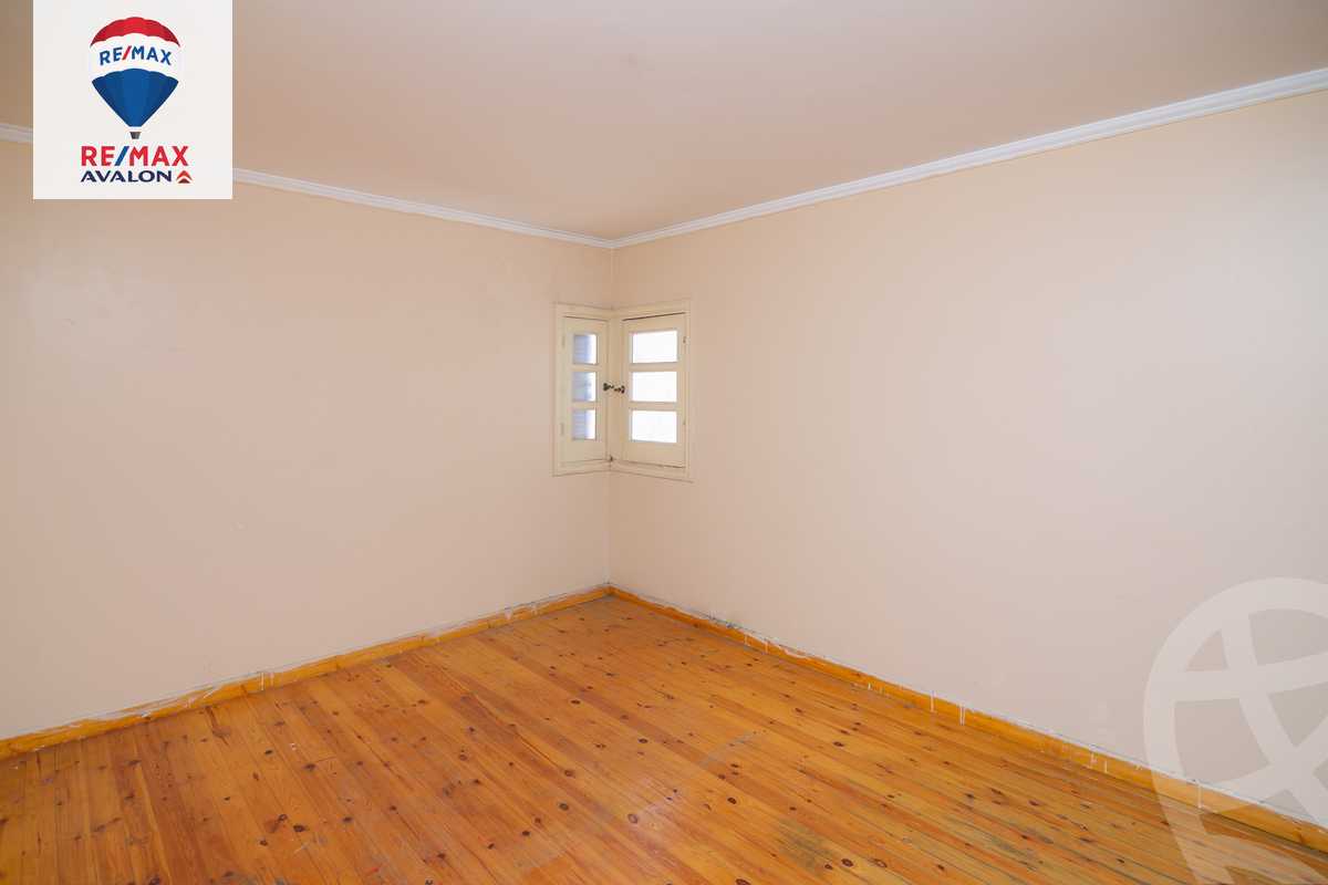 https://aqarmap.com.eg/ar/listing/5227281-for-sale-alexandria-kafr-abdo