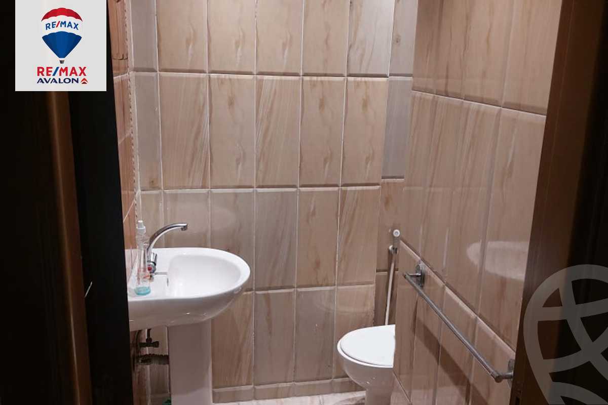 https://aqarmap.com.eg/ar/listing/5234385-for-sale-alexandria-smouha-el-shaheed-tayar-mahmoud-shaker-abd-el-moneim-st
