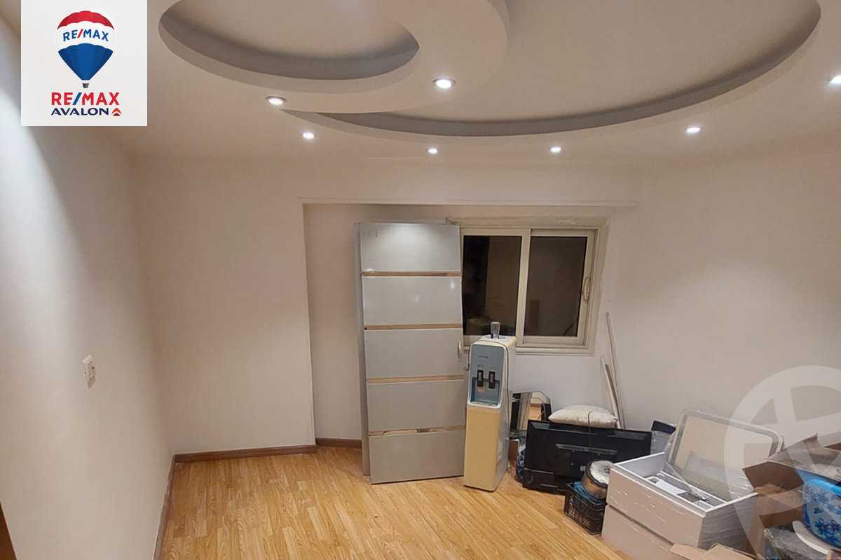 https://aqarmap.com.eg/ar/listing/5234385-for-sale-alexandria-smouha-el-shaheed-tayar-mahmoud-shaker-abd-el-moneim-st