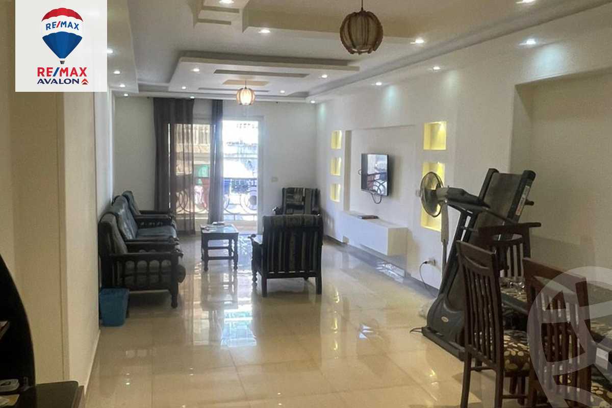 https://aqarmap.com.eg/ar/listing/5234385-for-sale-alexandria-smouha-el-shaheed-tayar-mahmoud-shaker-abd-el-moneim-st