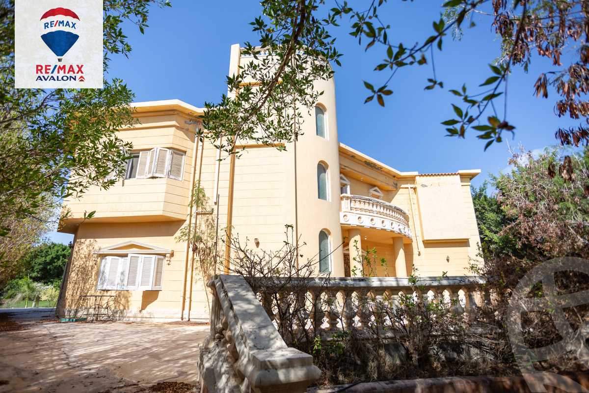 https://aqarmap.com.eg/en/listing/5240061-for-sale-alexandria-sidi-kirayr-qry-sydy-kryr-lqwt-ljwy
