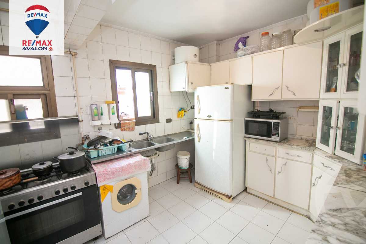https://aqarmap.com.eg/ar/listing/5246331-for-sale-alexandria-kafr-abdo-khaleel-basha-st