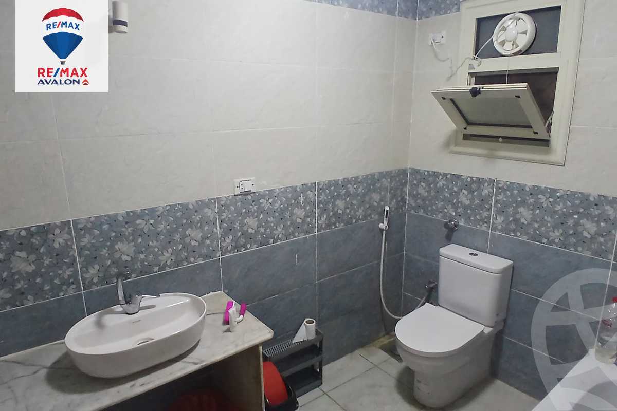https://aqarmap.com.eg/ar/listing/5253588-for-sale-alexandria-fleming-mohammed-ibn-nassef-st