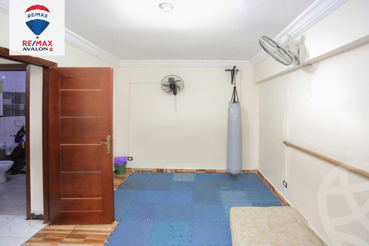 https://aqarmap.com.eg/ar/listing/5259077-for-sale-alexandria-miami-shr-jml-bd-lnsr