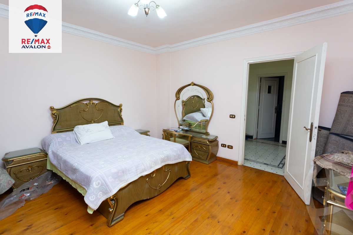 https://aqarmap.com.eg/en/listing/5259065-for-sale-alexandria-sporting-shr-bwr-s-yd