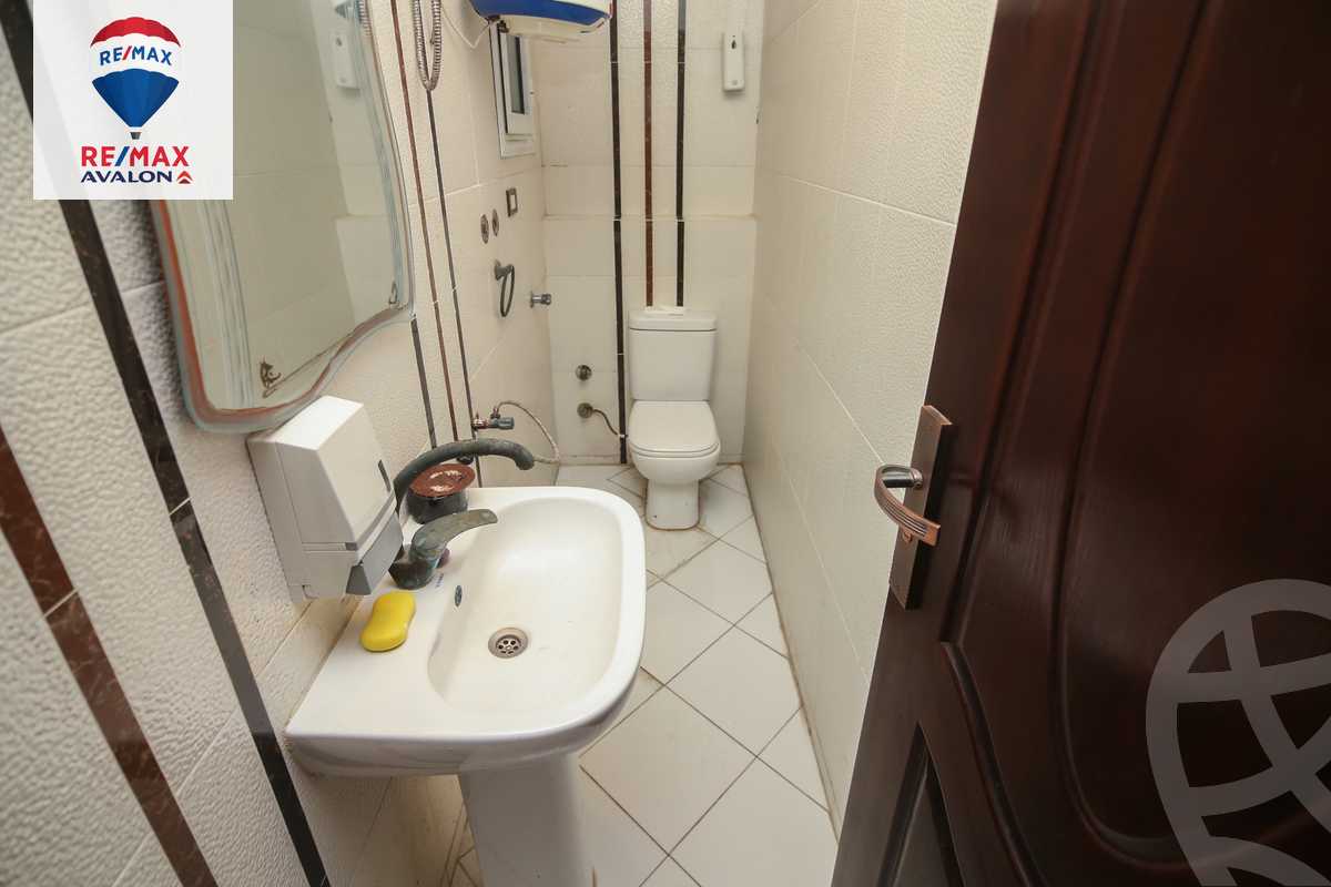 https://aqarmap.com.eg/en/listing/5263667-for-sale-alexandria-sporting-al-delta-st