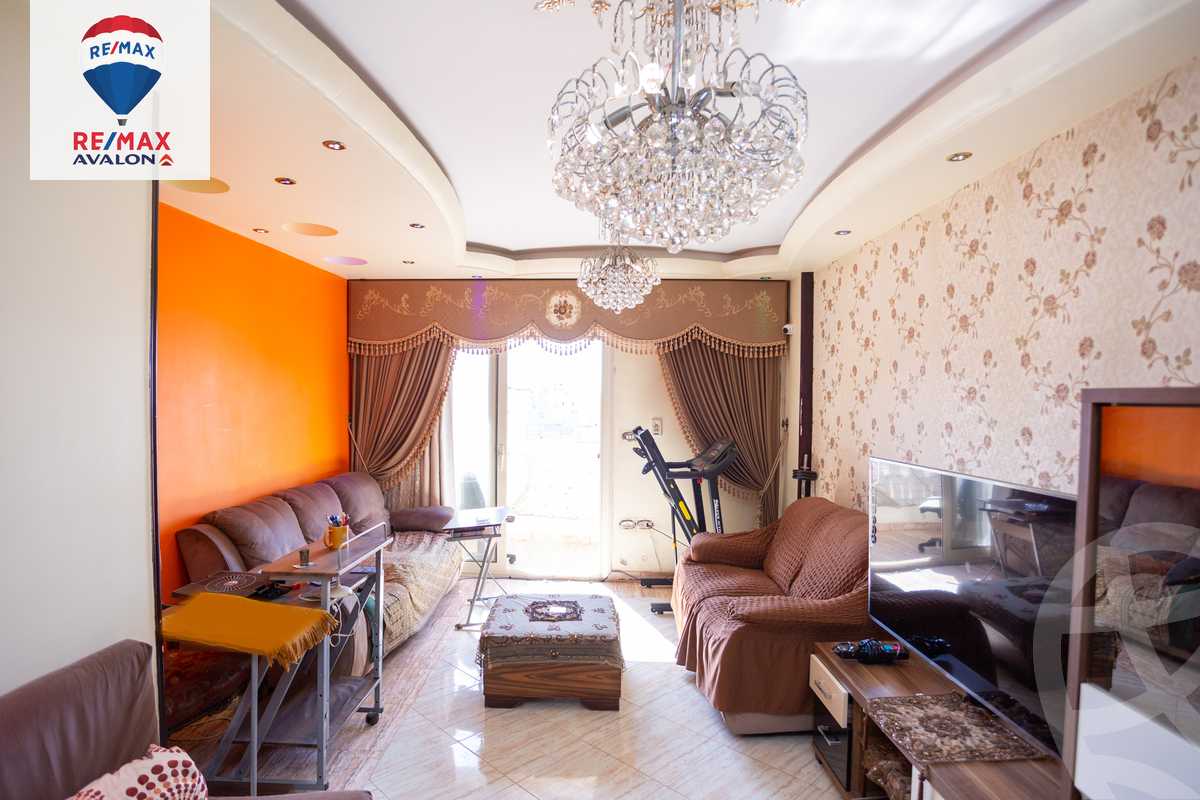 https://aqarmap.com.eg/ar/listing/5270136-for-sale-alexandria-sydy-bshr-sydy-bshr-bhry-shr-mhmwd-l-yswy
