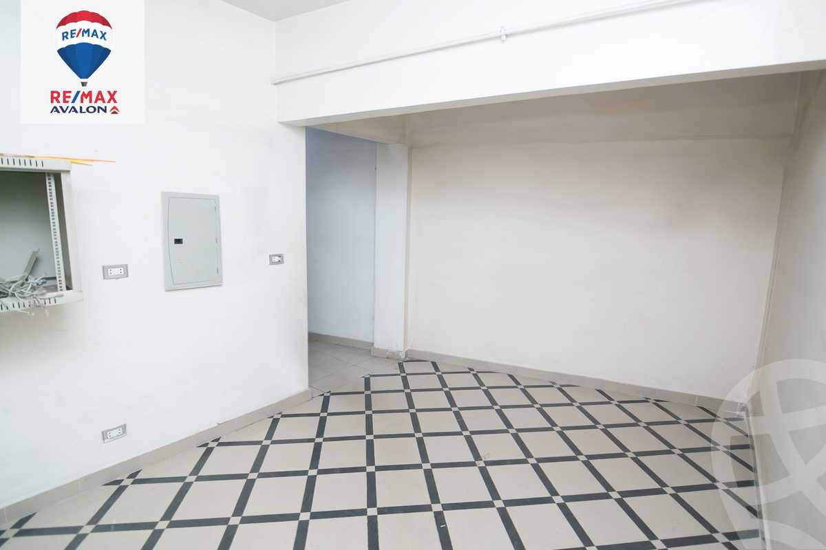 https://aqarmap.com.eg/en/listing/5280330-for-rent-alexandria-lauran-shr-bw-qyr-tryq-lhry