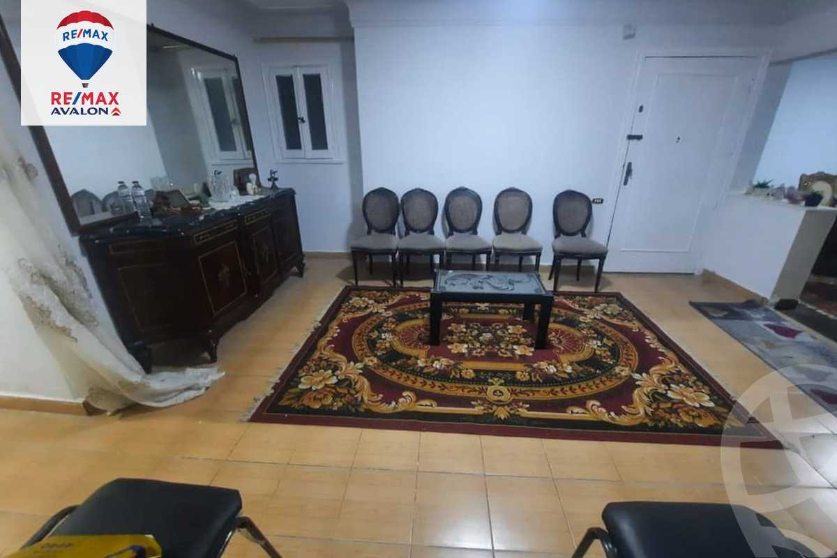 https://aqarmap.com.eg/en/listing/5294603-for-sale-alexandria-kafr-abdo-kafr-abdou-st