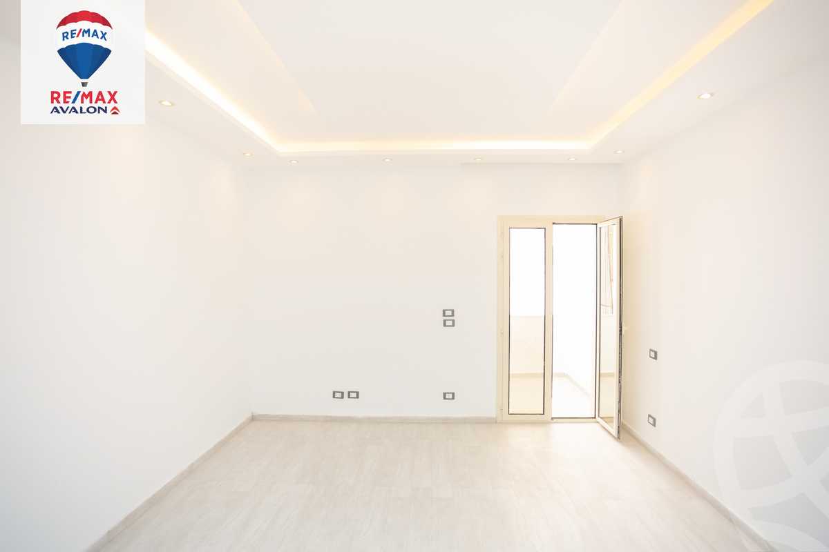 https://aqarmap.com.eg/en/listing/5299679-for-sale-alexandria-el-asafra-l-sfr-bhry-atlas-st