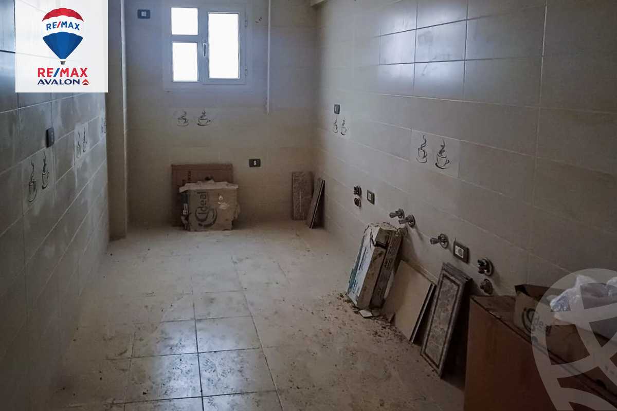 https://aqarmap.com.eg/en/listing/5314370-for-rent-alexandria-smouha-compounds-in-smouha-smouha-entrance-compound-hyt