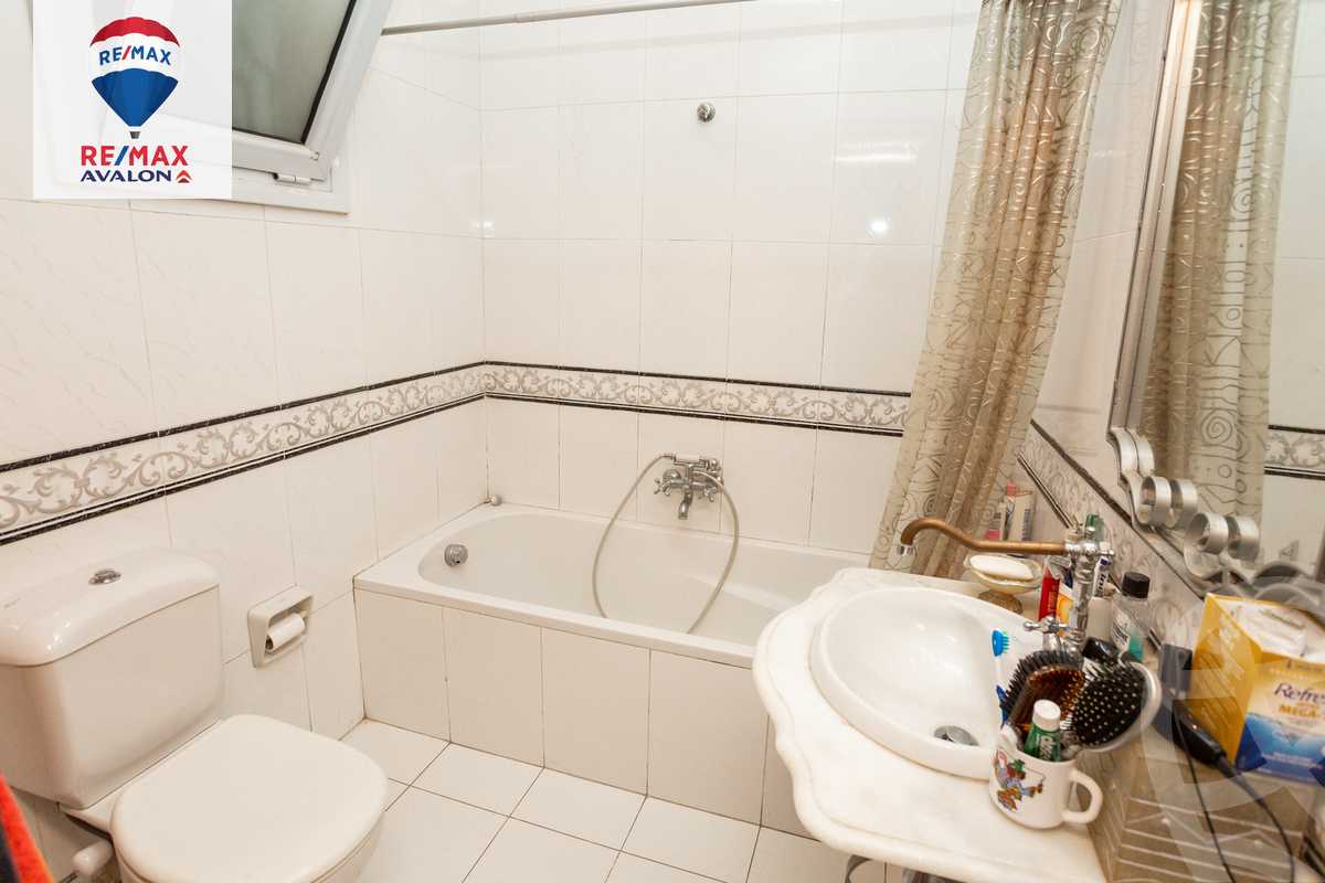https://aqarmap.com.eg/en/listing/5333385-for-sale-alexandria-lauran