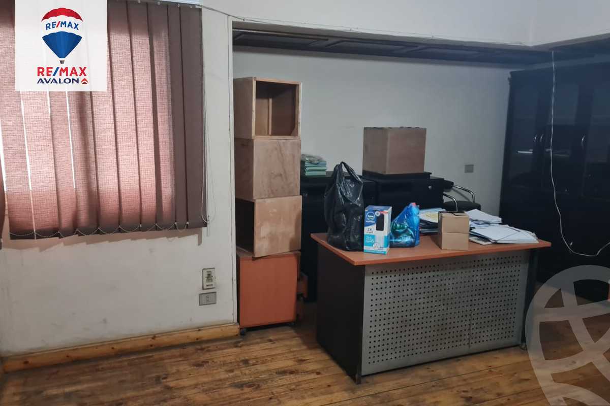 https://aqarmap.com.eg/en/listing/5348013-for-sale-alexandria-lauran-shr-bw-qyr-tryq-lhry