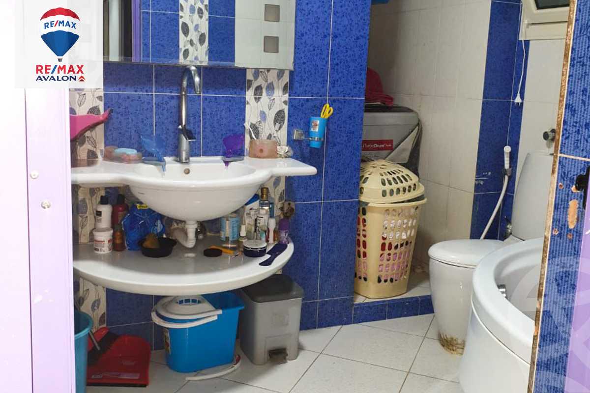 https://aqarmap.com.eg/en/listing/5382181-for-sale-alexandria-moharram-bey-el-rasafa-st