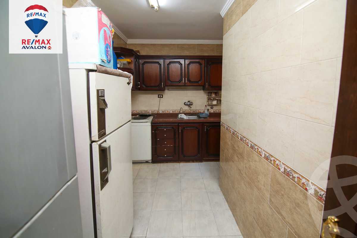 https://aqarmap.com.eg/ar/listing/5385254-for-sale-alexandria-moharram-bey-bwlynw