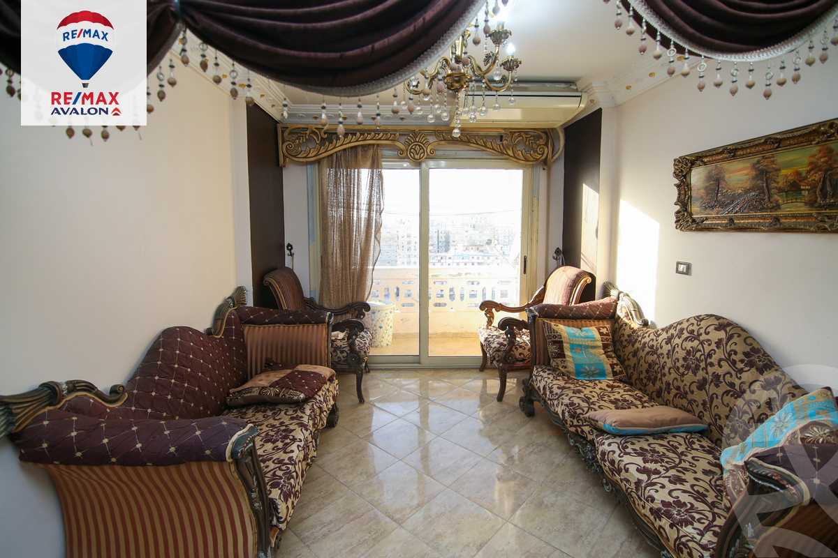 https://aqarmap.com.eg/ar/listing/5385254-for-sale-alexandria-moharram-bey-bwlynw