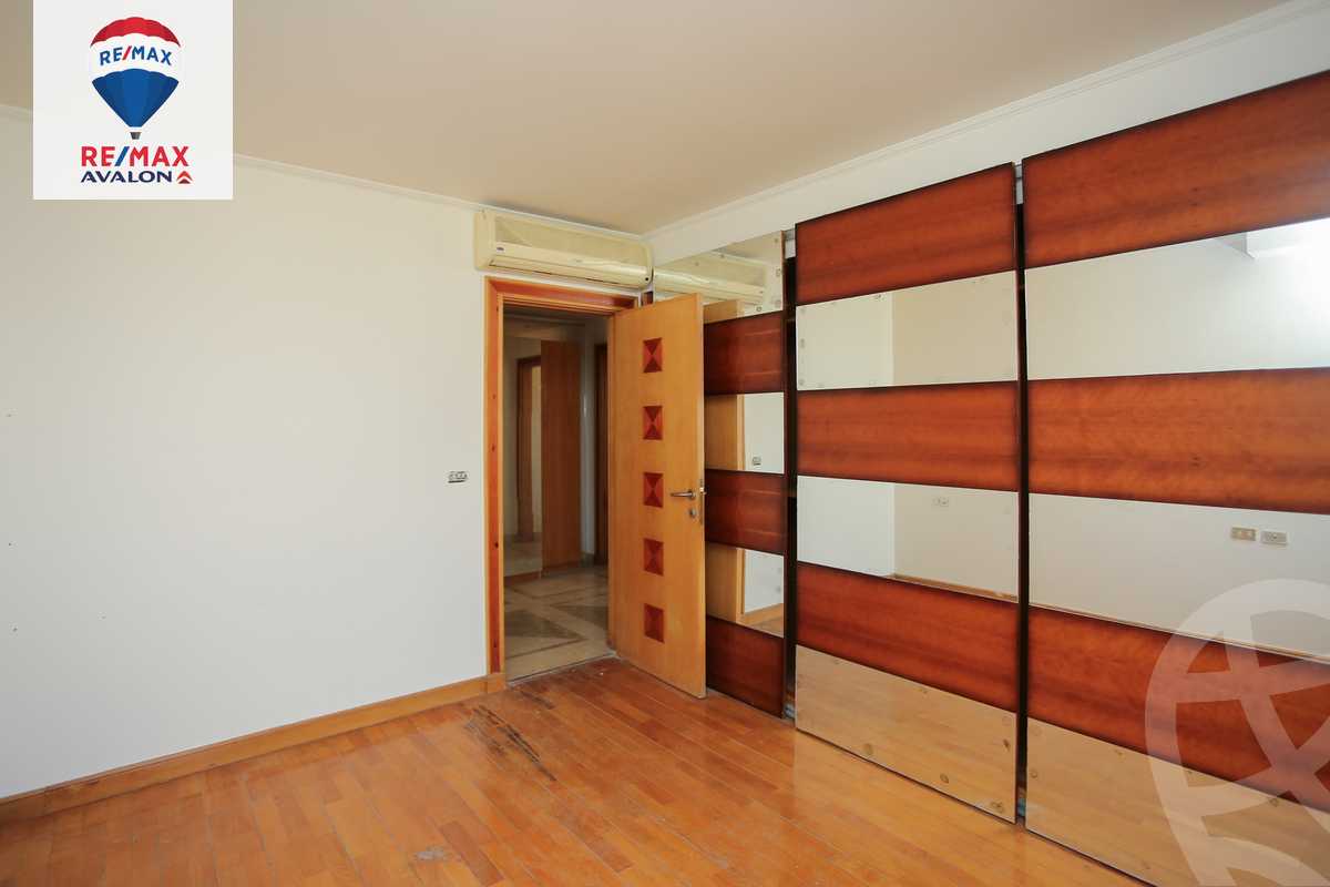 https://aqarmap.com.eg/en/listing/5417291-for-sale-alexandria-zezenia-abd-el-salam-aref-st