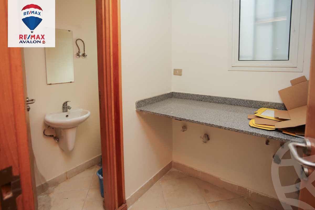 https://aqarmap.com.eg/en/listing/5417291-for-sale-alexandria-zezenia-abd-el-salam-aref-st