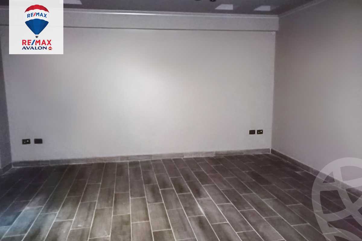 https://aqarmap.com.eg/ar/listing/5436504-for-rent-alexandria-kafr-abdo-khalil-el-masry-st