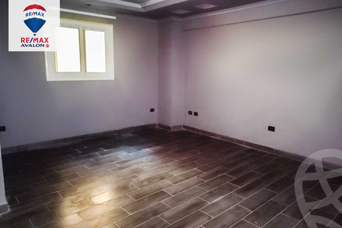 https://aqarmap.com.eg/ar/listing/5436504-for-rent-alexandria-kafr-abdo-khalil-el-masry-st