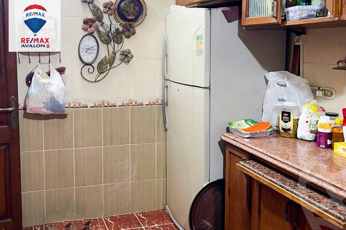 https://aqarmap.com.eg/ar/listing/5460402-for-sale-alexandria-bolekly-abdel-hamid-al-abdi-st