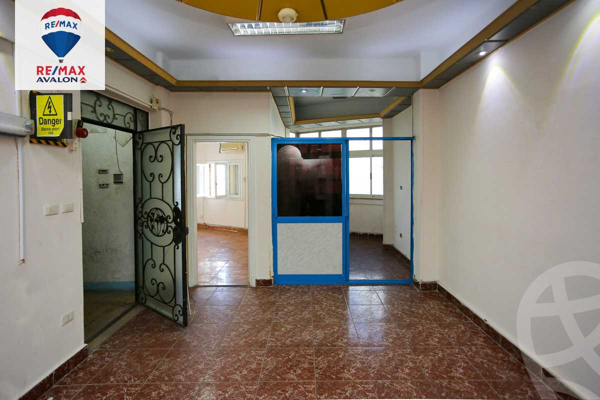 https://aqarmap.com.eg/ar/listing/5465996-for-sale-alexandria-miami-el-gaish-rd-st