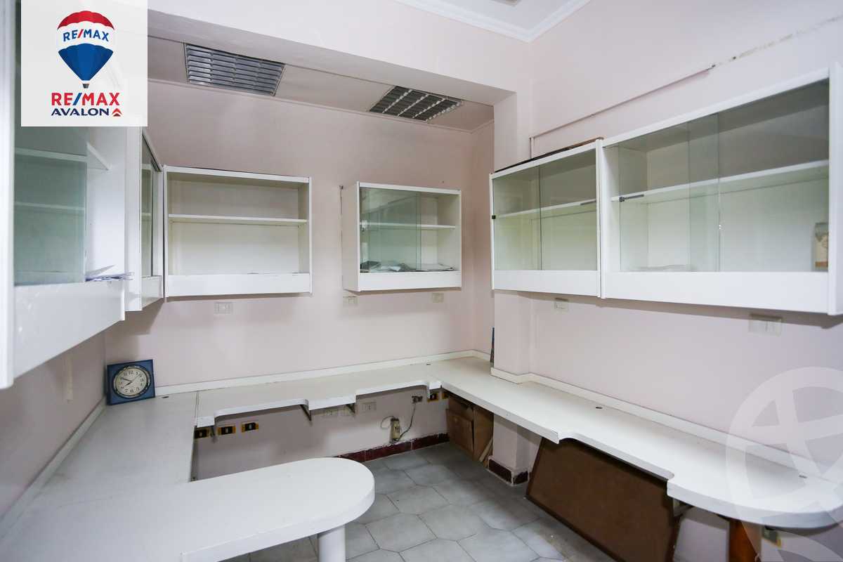 https://aqarmap.com.eg/ar/listing/5465996-for-sale-alexandria-miami-el-gaish-rd-st