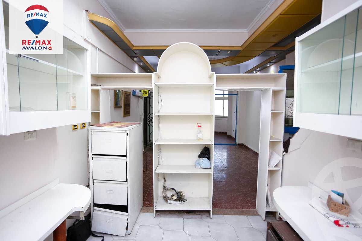 https://aqarmap.com.eg/ar/listing/5465996-for-sale-alexandria-miami-el-gaish-rd-st