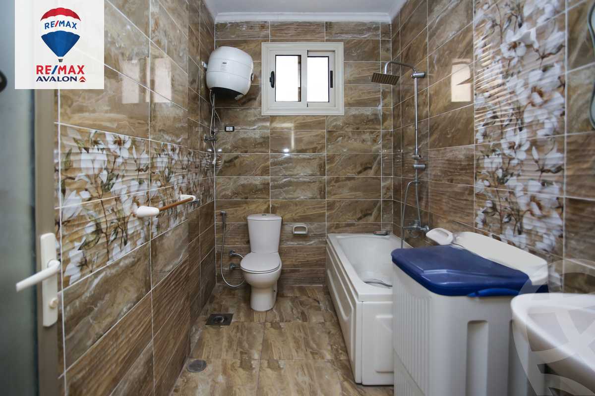 https://aqarmap.com.eg/ar/listing/5468662-for-sale-alexandria-miami-khld-bn-lwlyd