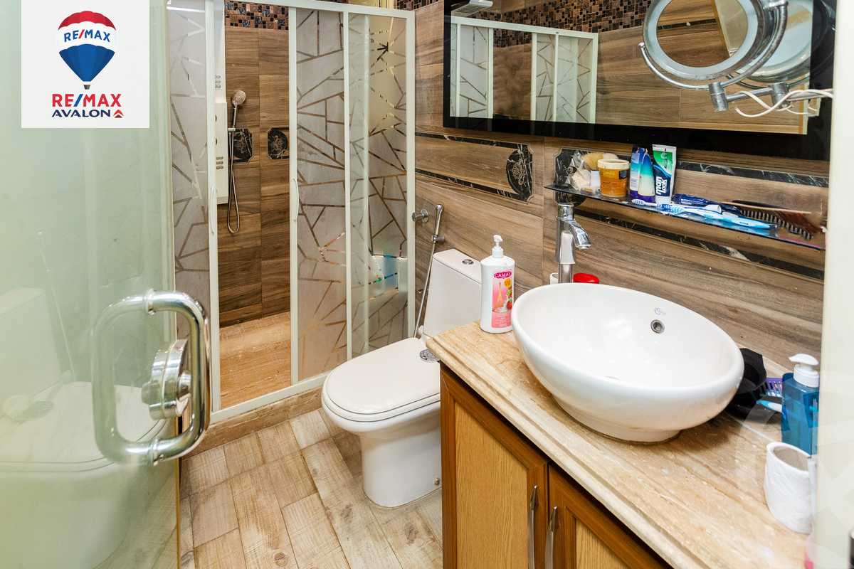https://aqarmap.com.eg/ar/listing/5495835-for-sale-alexandria-glim-isamil-al-habrok-st